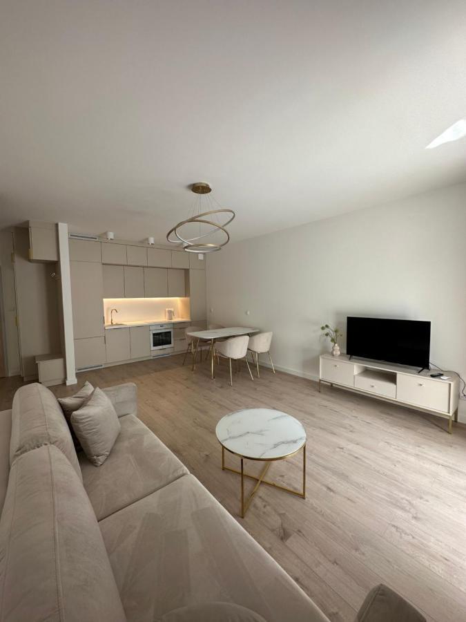 Apartament อิวาวา ภายนอก รูปภาพ